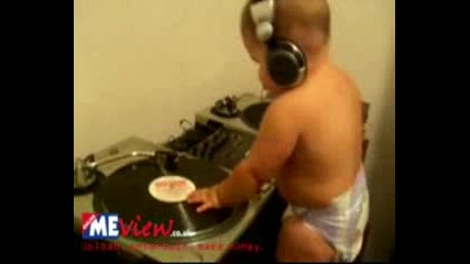 Youngest Dj in the World - on Meview.co.uk - Video