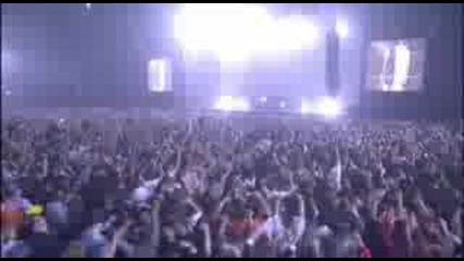 DJ Tiesto - Traffic (live at World Tour)