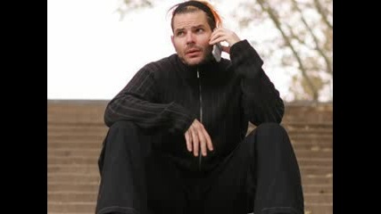 Keep Holding On Jeff Hardy!!