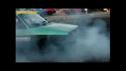 Lud Reje Asfalta s Golf 2