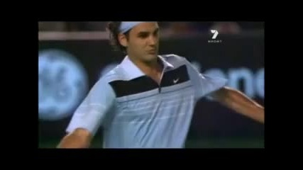 Roger Federer - Slow Motion Topspin Forehand Closeup 