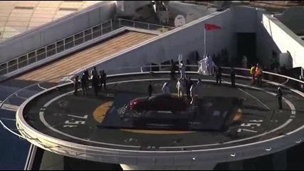 Aston Martin кацна на Бурдж Ал Араб