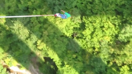 Бънджи скачане-bungee jumping