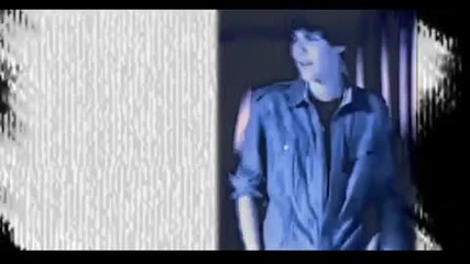 Justin Bieber W.o.m.a.n.i.z.e.r