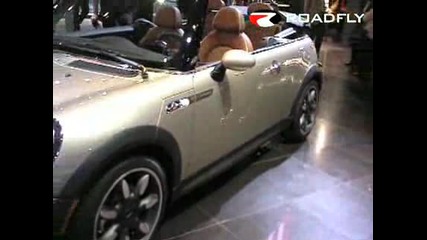 2007 MINI Cooper S - Sidewalk And Convertible in Detroit Auto Show