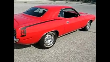 1970 Plymouth Cuda 440+6 Burnout Launch 