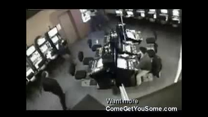 Брутални полицаи в Русия!!! Бой! 