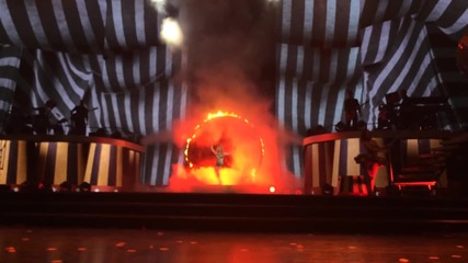 Britney Spears - Circus (piece Of Me live at Planet Hollywood Residen 2013)