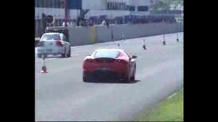 Подигравка - Mitsubishi Evo 8 Издухва Ferrari! 