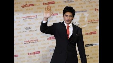sharukh khan on the set Don 2 Berlin
