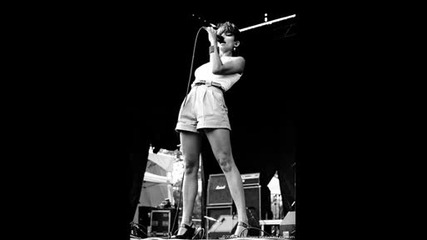 Dragonette - Competition