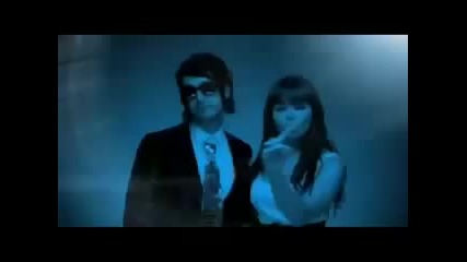 Paradiso Girls Ft. Space Cowboy - Falling Down