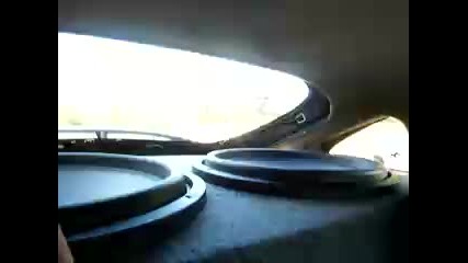 Ss Audio s Lms 18 s Playing Throw It Up Screwed