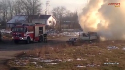 Изоставен товарен камион горя в Елхово