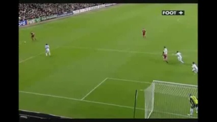09.12.09 Ливърпул 1:0 Фиорентина Бенаюн Гол