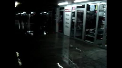 Наводнение в подлеза на Централна гара Пловдив 1