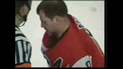 Вижте защо хокея е мъжки спорт!