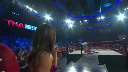 Abyss vs Desmond Wolfe (ring vs Chelsea match) Tna Sacrifice 2010