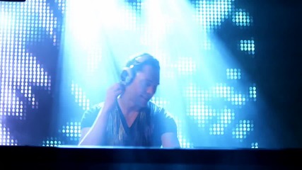 Tiesto feat. Nelly Furtado - Who Wants To Be Alone