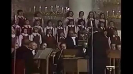 Ave Satani в изпълнение на детски хор