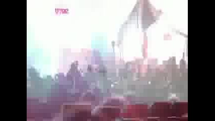 The Prodigy - Invaders Must Die live glastonbury 2009