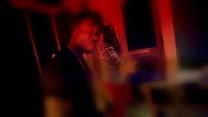 V. I. C ( Feat. Kayleb ) - She Do It [ In Studio Performance ]