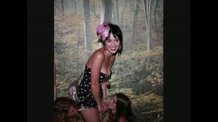 Katy Perry - I Kissed A Girl Acapella