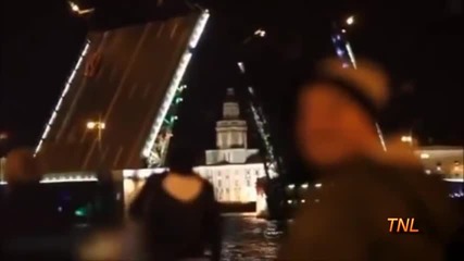 Само в Русия ! - Тотален Смяхх ..