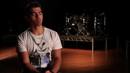 Joe Jonas - Vevo News The Road To Fastlife (episode 1)