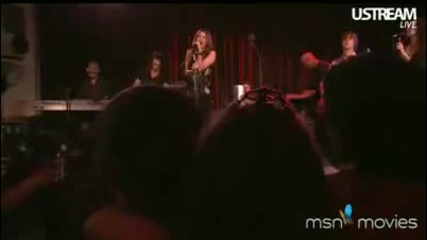 Miley Cyrus - When I Look At You - Msn Live Chat Performance 