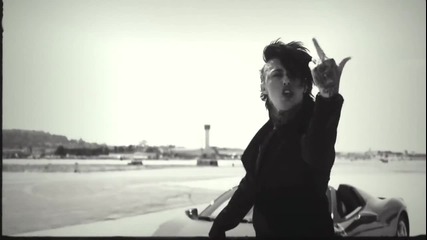 "превод"falling In Reverse - Alone New 2013 Official Video