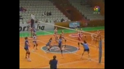 Женски Волейбол От Зала Универсиада