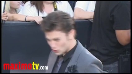 Jackson Rathbone at _eclipse_ Premiere Arrivals