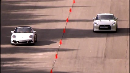Dragtimes - Porsche 911 Turbo vs Nissan Gt-r