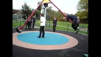 Отнесен от вихъра :d xd !!!