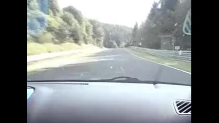 Opel Astra Opc на писта Нюрбургинг