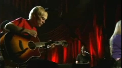 Avril Lavigne Feat. Evan Taubenfeld - Hot 