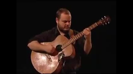 Andy Mckee - Art of Motion - www.candyrat.com 