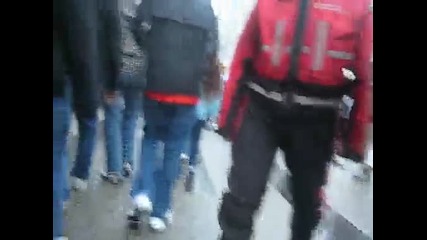Шпионин :d 