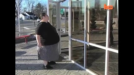 Тя мечтае да бъде най - дебелата жена в света