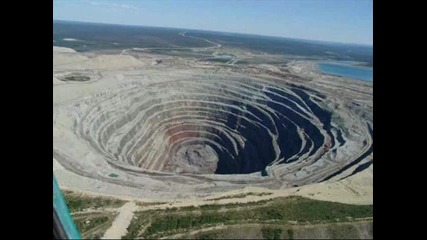 10 - те най - големи дупки в земните недра 