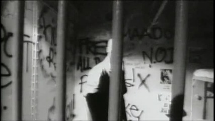 2pac - Trapped