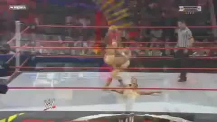 Wwe Diva - Eve Torres - Standing Moonsault Splash