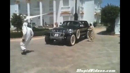 Арабите имат откачени коли - смях 