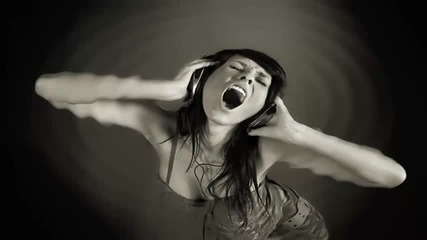 Playmen Alceen ft. Mia The Fade - Feel your Love