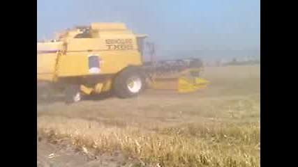 new holand tx 66 - Татко Наньо Кара Твърде Бясно.с.могила 2009.5