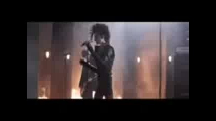 Tokio Hotel - World Behind My Wall Official Video 