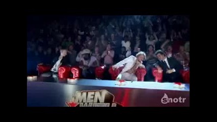 Тези мъже много обичат Бирата !!!!