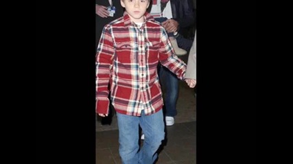 Brooklyn, Romeo and Cruz Beckham 