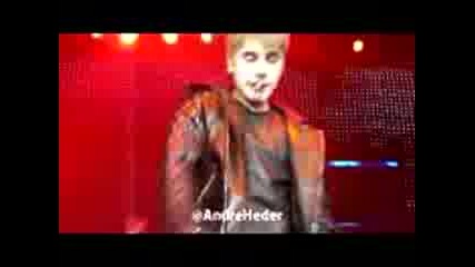 Justin Bieber - Somebody to love na jivo v Madrit 05.04.2011